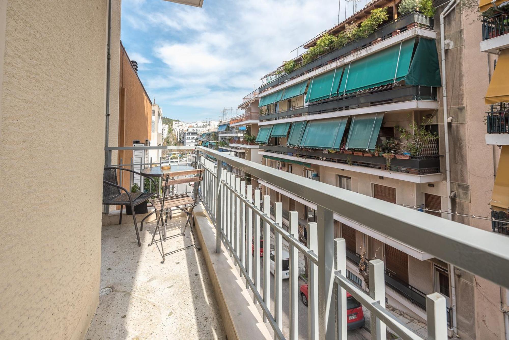 Zenios Hercules - Stylish apartment near Acropolis Atenas Exterior foto